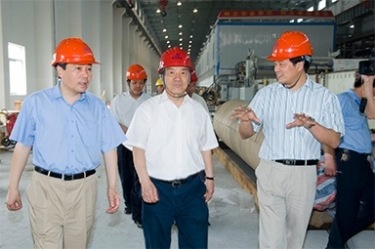 2007年5月25日，時任全國政協(xié)常委、經濟委員會副主任、中國包裝聯(lián)合會會長石萬鵬一行來公司視察